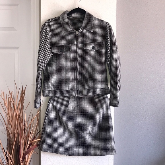 Express Houndstooth Blazer Skirt Suit Set - Picture 9 of 10